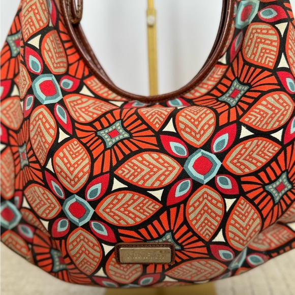 Nine West 70’s vibe hobo purse - Picture 3 of 13